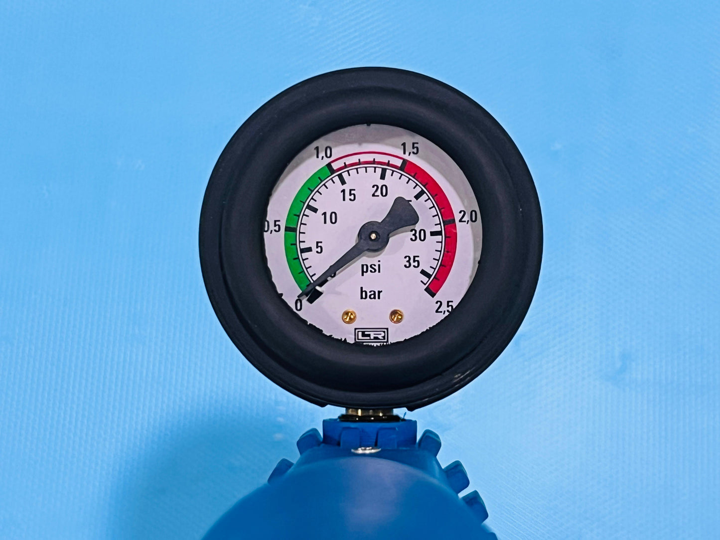 COOLING SYSTEM TESTER Part No. 00-0002-09015
